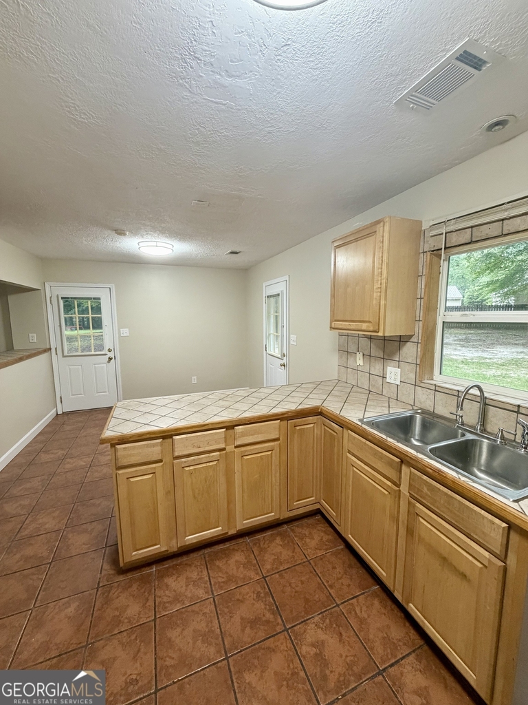 513 Cherokee Court - Photo 14
