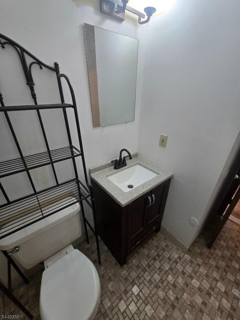 20 Augusta Dr - Photo 8