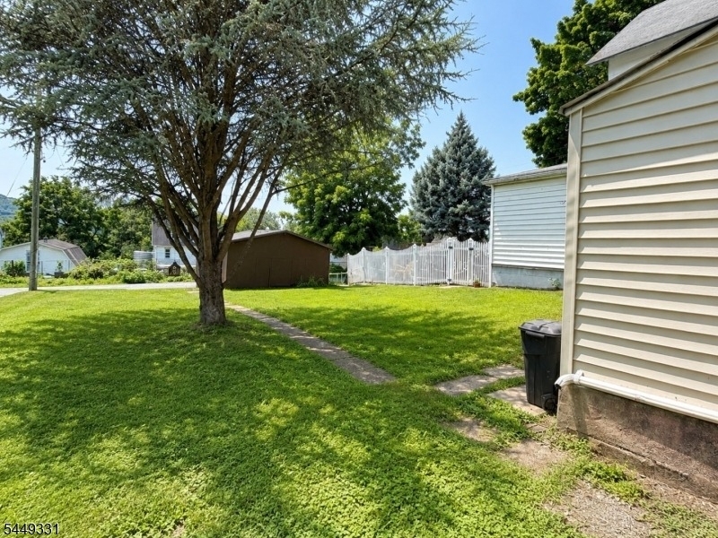 286 Chambers St - Photo 9