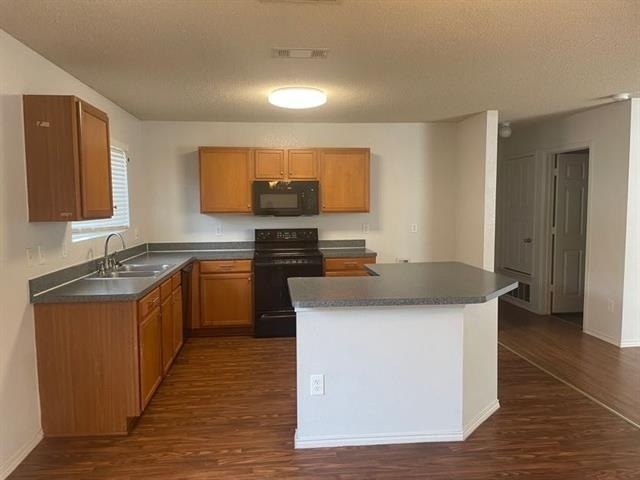 820 Eagle Drive - Photo 1