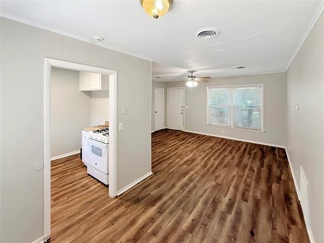 5017 Fairfax Street - Photo 9