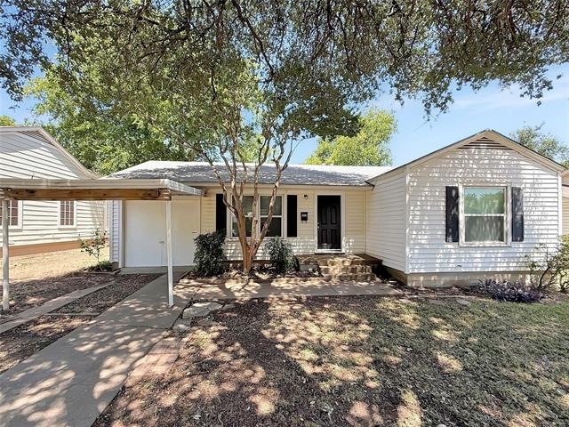 5017 Fairfax Street - Photo 1