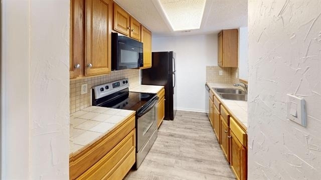 7431 Holly Hill Drive - Photo 2