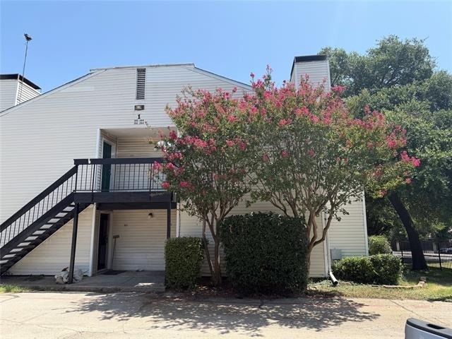 7431 Holly Hill Drive - Photo 1