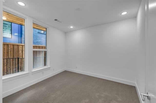 426 W 9th Street - Photo 2