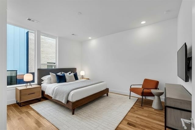 426 W 9th Street - Photo 18