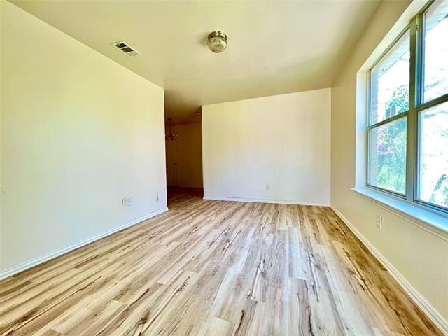 5004 Chapman Street - Photo 2