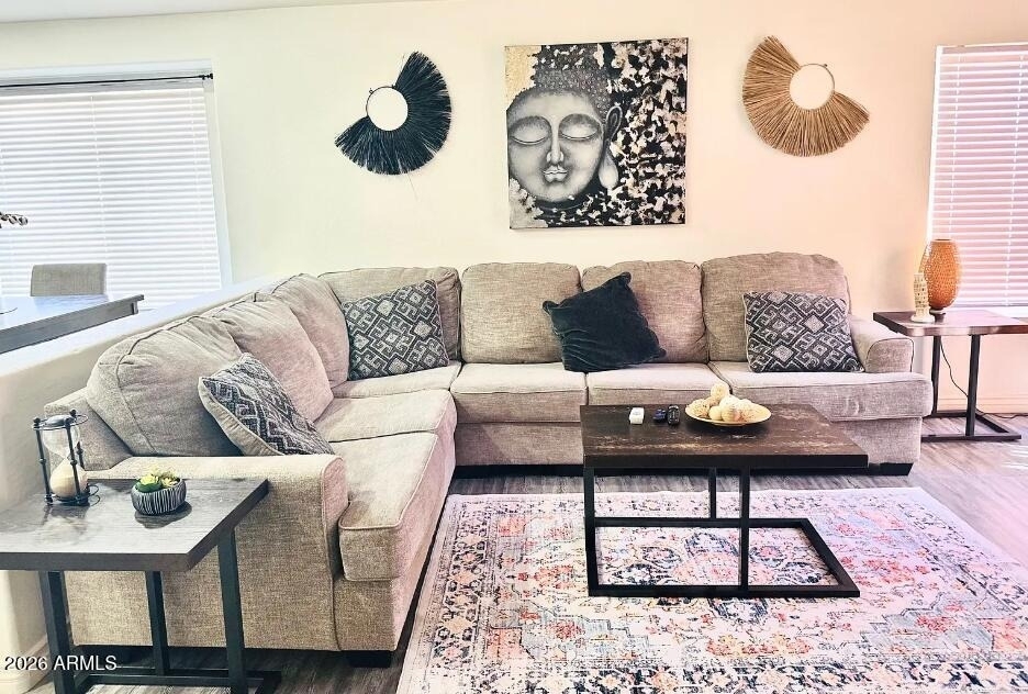 2745 E Hartford Avenue - Photo 4