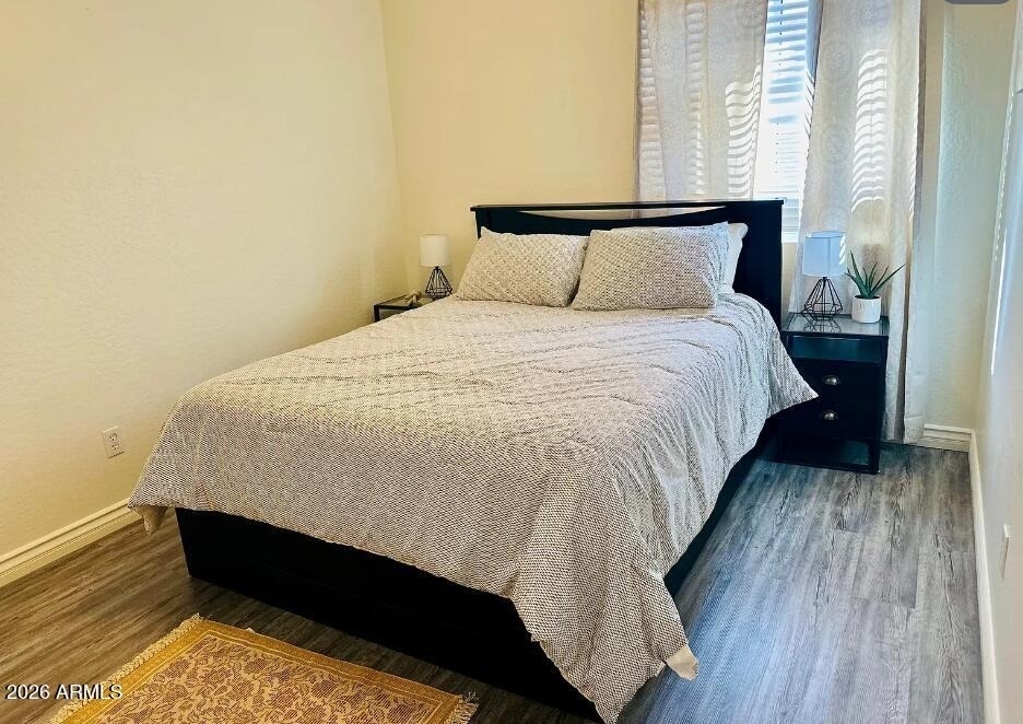 2745 E Hartford Avenue - Photo 9