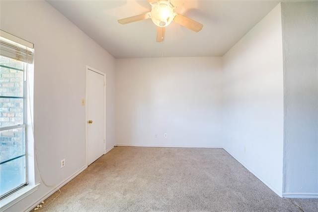 3550 Country Square Drive - Photo 16
