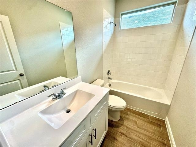 4308 Cornelia Street - Photo 14
