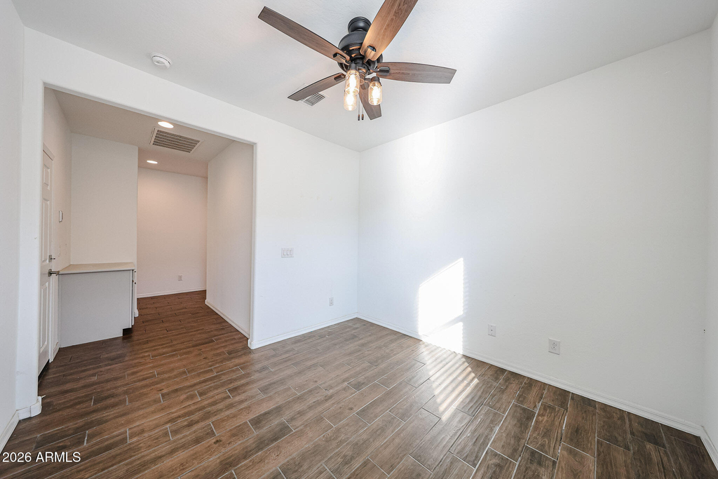 2306 E Branham Lane - Photo 18
