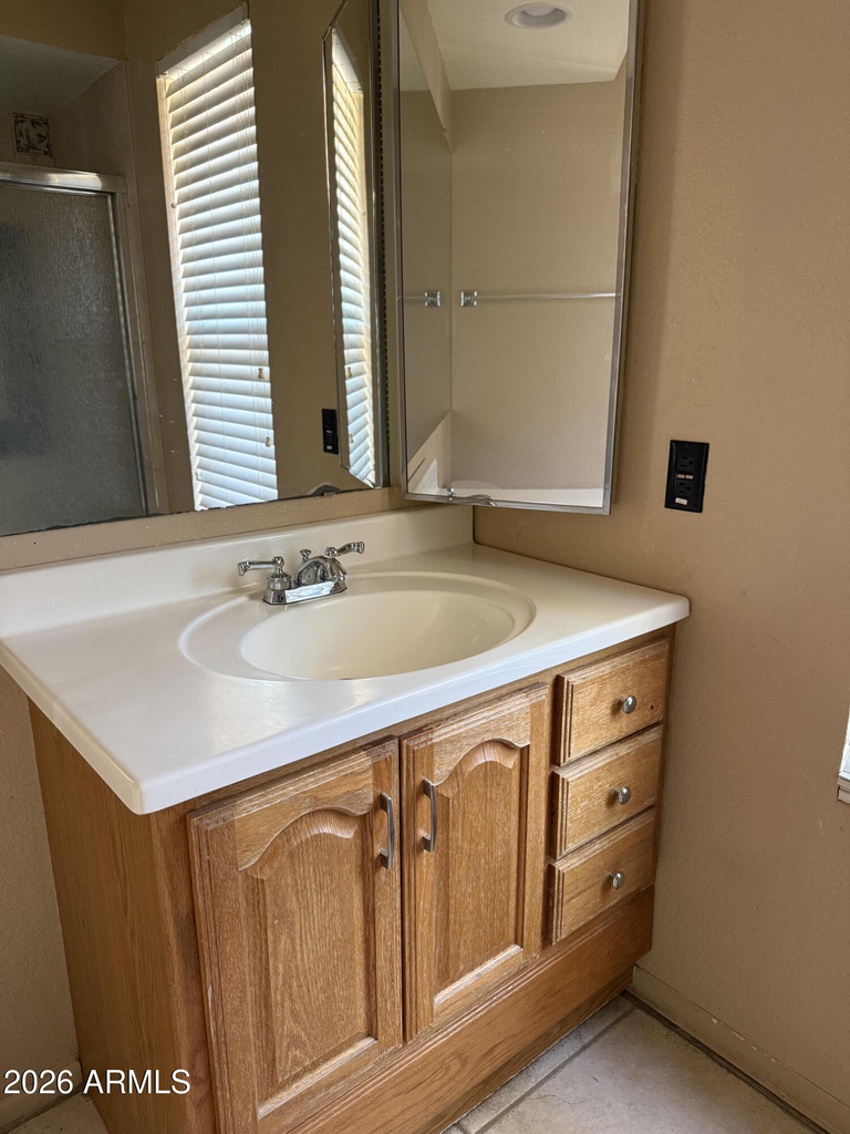 10407 N 11th Place - Photo 6