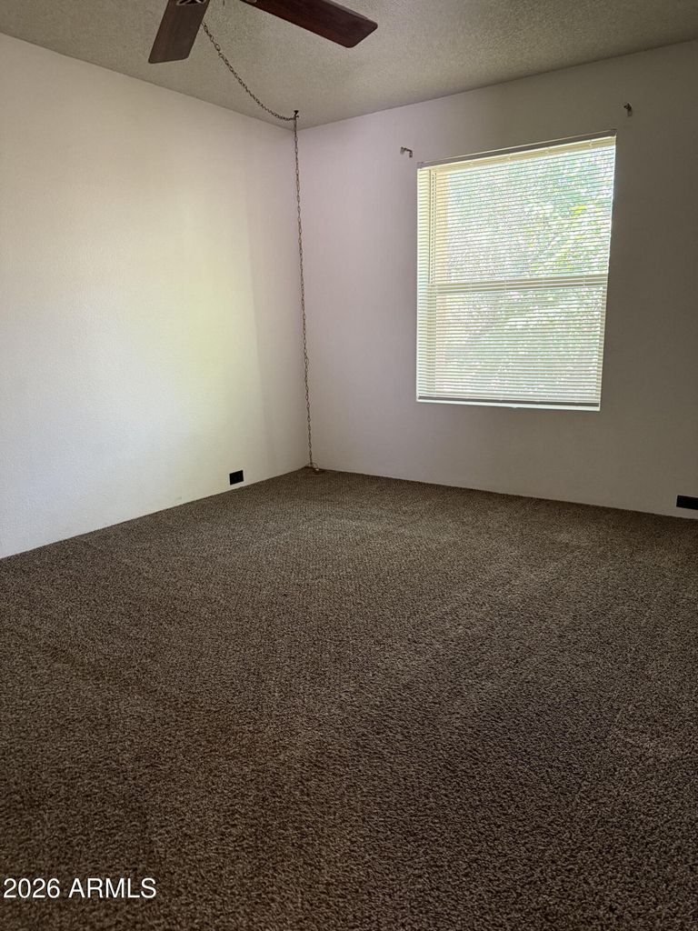 10407 N 11th Place - Photo 5