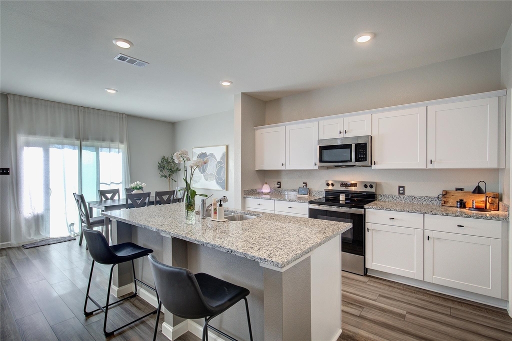 1804 Mccree Street - Photo 12