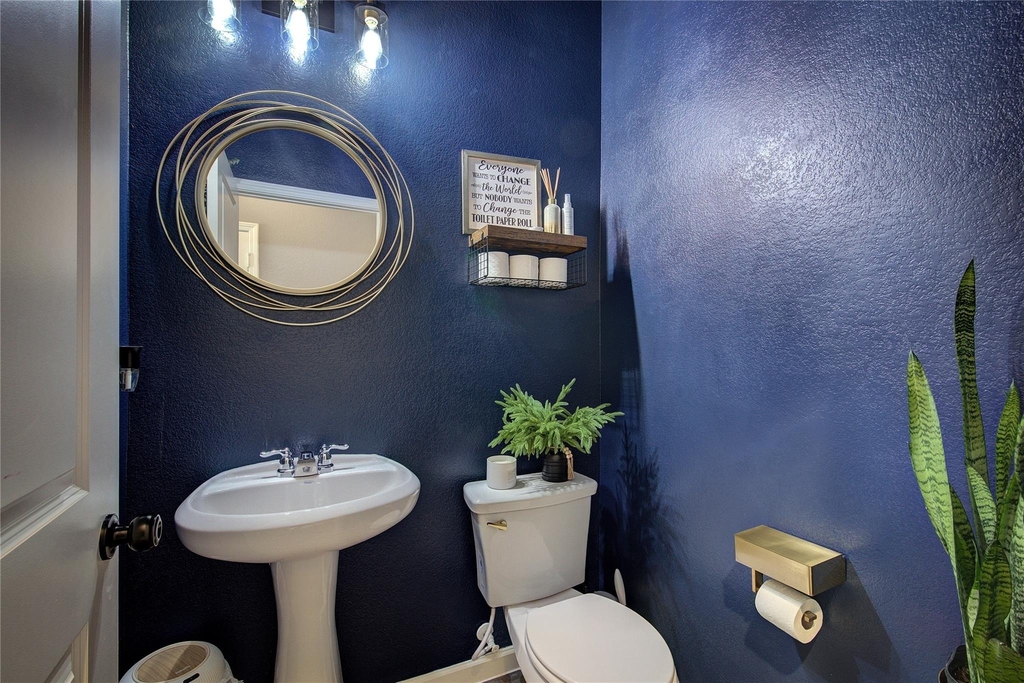 1804 Mccree Street - Photo 32