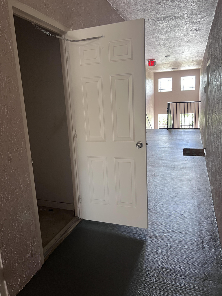 2802 Sarento Place - Photo 16