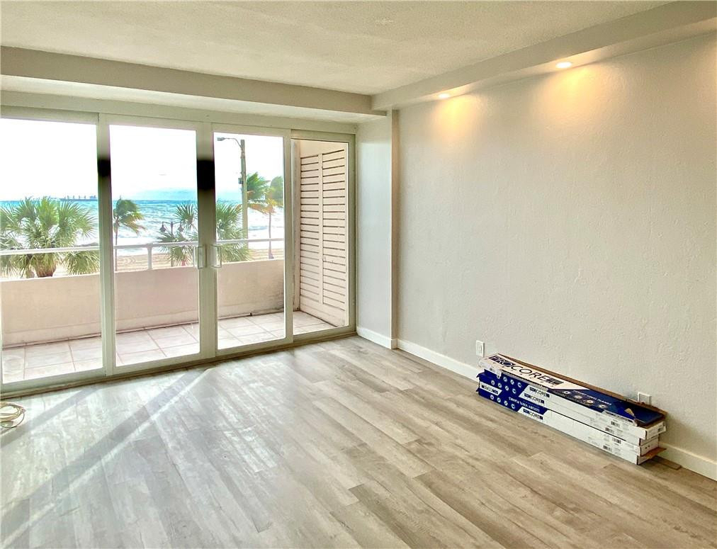 345 N Fort Lauderdale Beach Boulevard - Photo 10