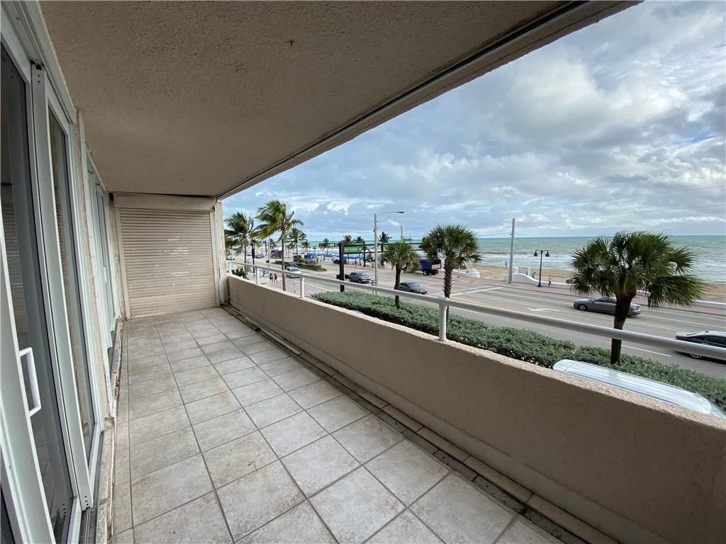 345 N Fort Lauderdale Beach Boulevard - Photo 14