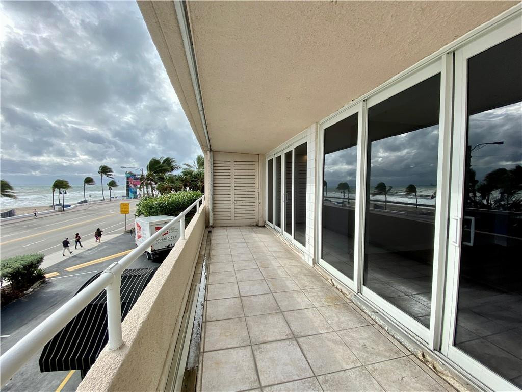 345 N Fort Lauderdale Beach Boulevard - Photo 15