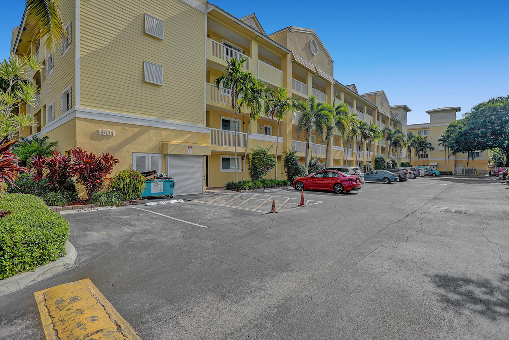 1501 E Broward Boulevard - Photo 50