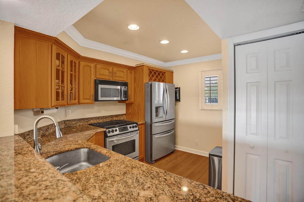 1501 E Broward Boulevard - Photo 19