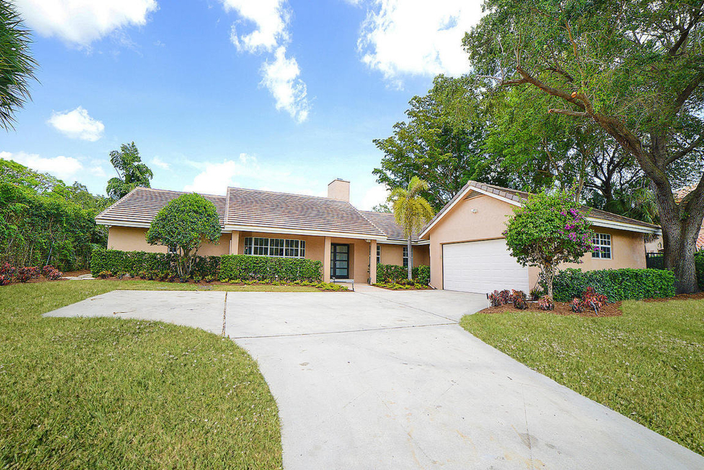 6943 Giralda Circle - Photo 0