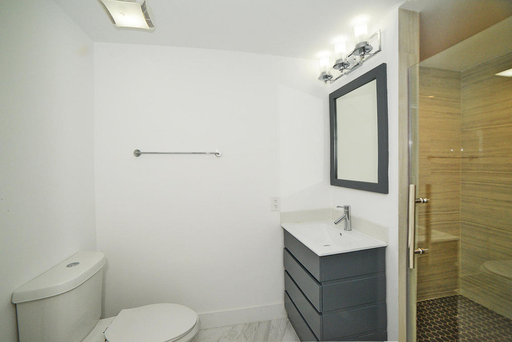 6943 Giralda Circle - Photo 16