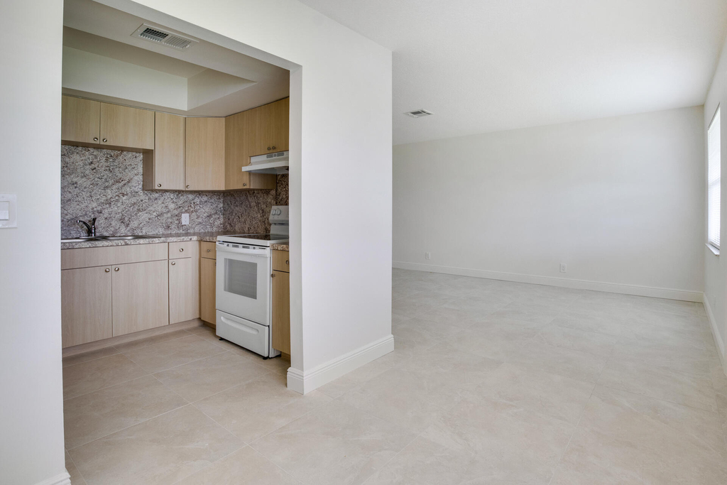 4102 Faith Street - Photo 3