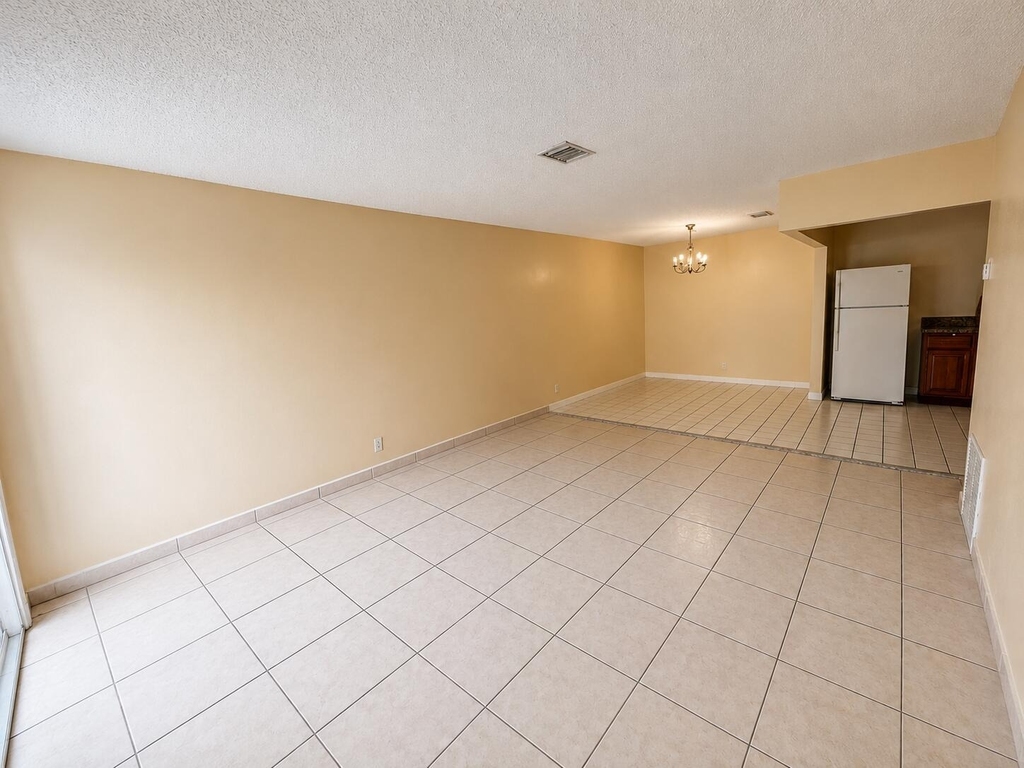 4125 Woodside Drive - Photo 6