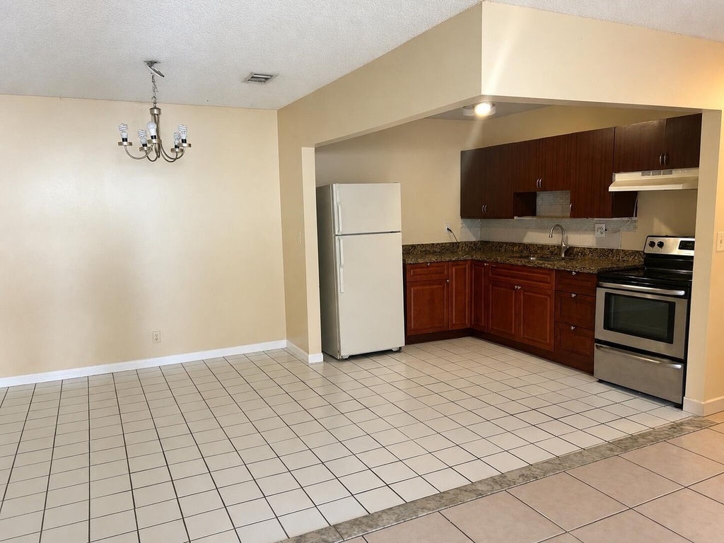 4125 Woodside Drive - Photo 7