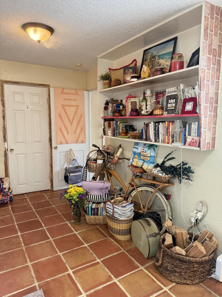 407 W Palm Street - Photo 3