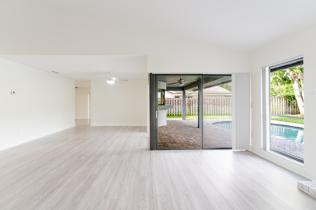 3048 Nw 27th Terrace - Photo 10