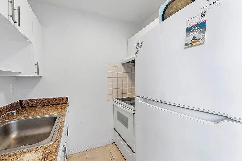 14950 N Miami Avenue - Photo 2