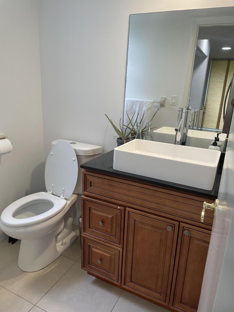 3590 Blue Lake Drive - Photo 8