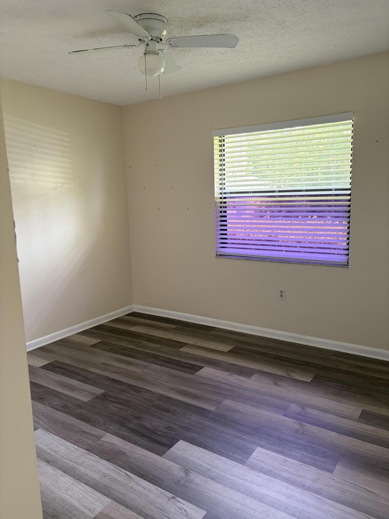 4612 Boabadilla Avenue - Photo 14
