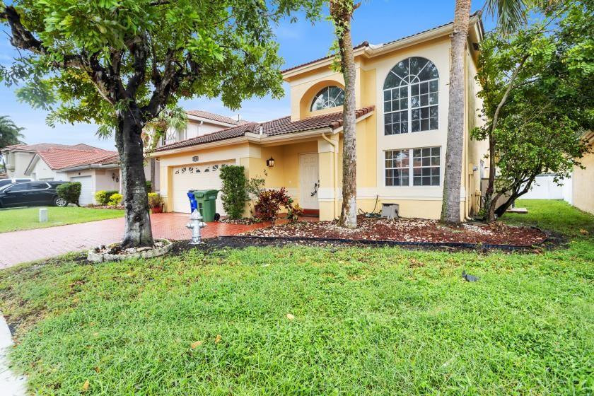 3178 Nw 72nd Avenue - Photo 0