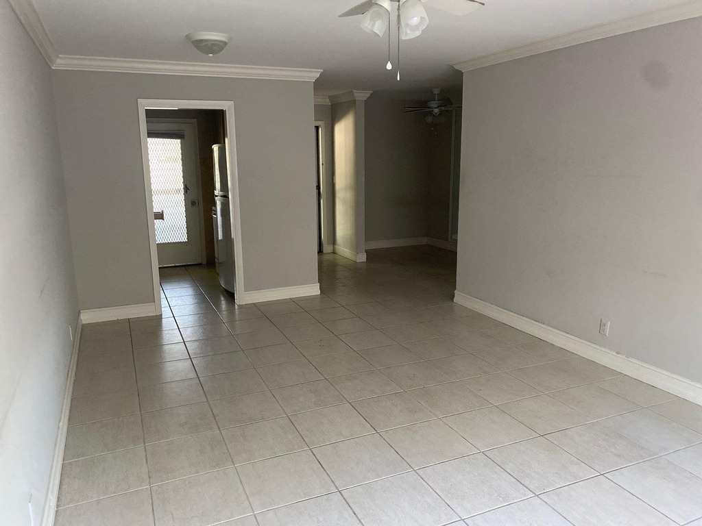 1150 E Sample Road - Photo 6