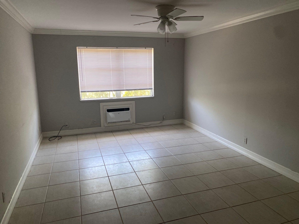 1150 E Sample Road - Photo 7