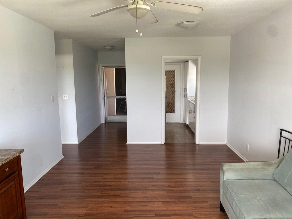 1450 E Sample Road - Photo 3