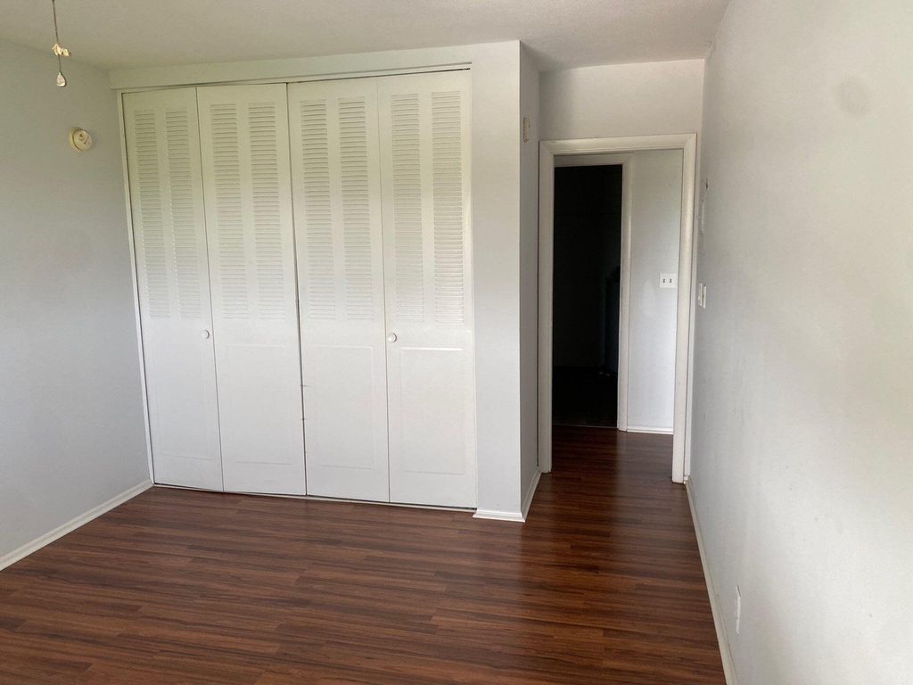 1450 E Sample Road - Photo 4