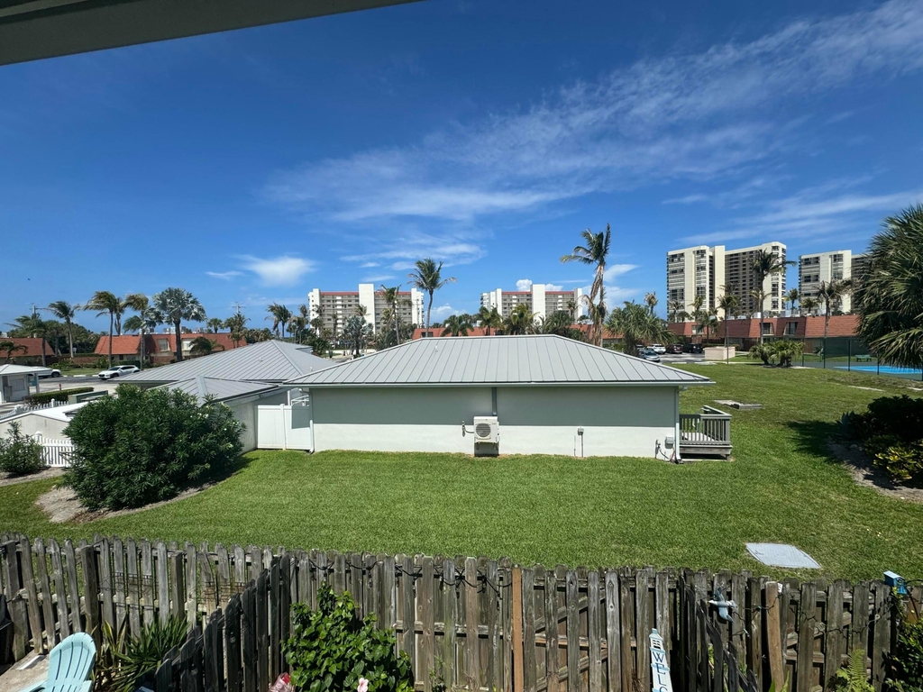 9427 S Ocean Drive - Photo 0
