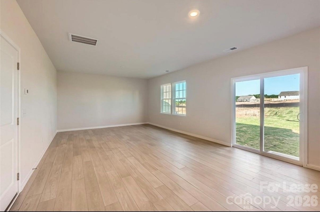 6337 Fairfax Court - Photo 3