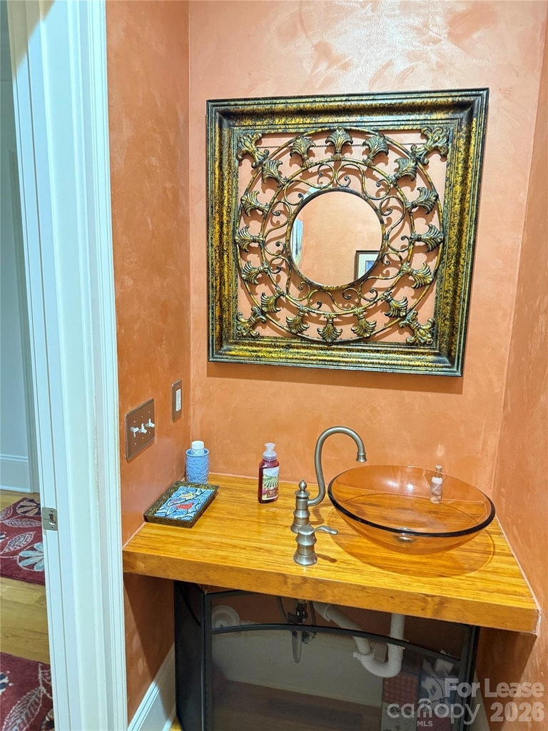 421 Spring Street - Photo 19