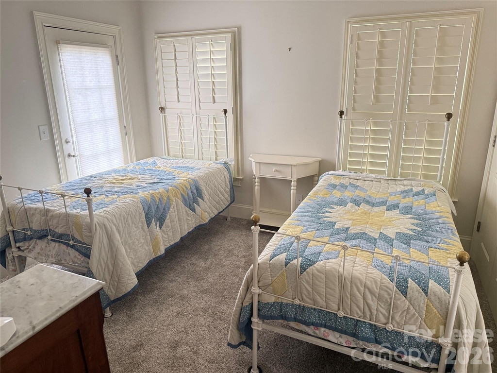421 Spring Street - Photo 12