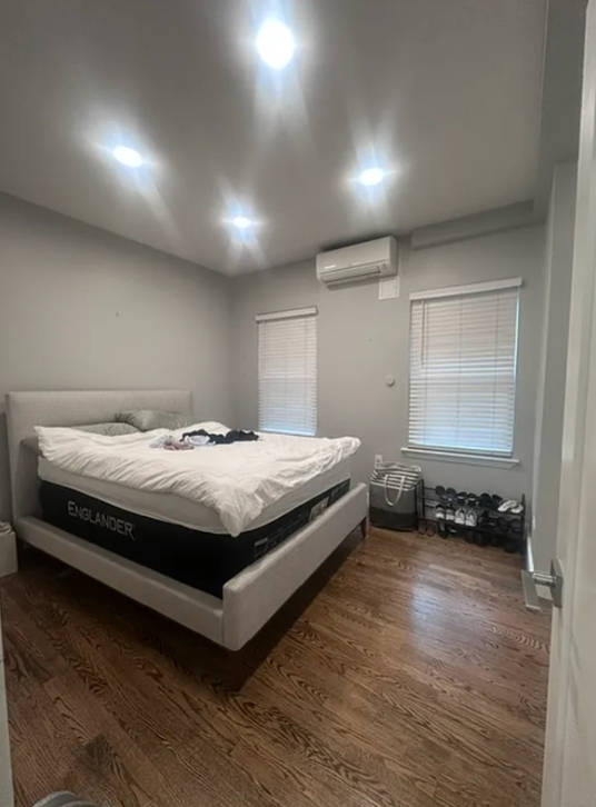 304 Bleecker Street - Photo 2
