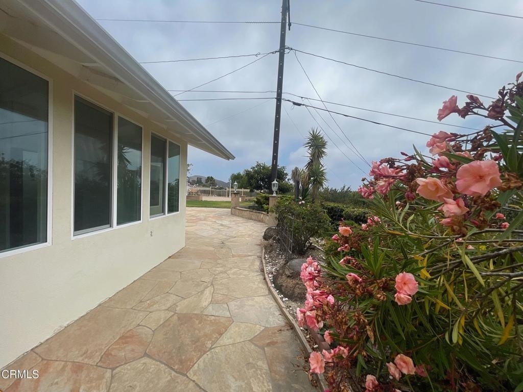 1148 Colina Vista - Photo 31