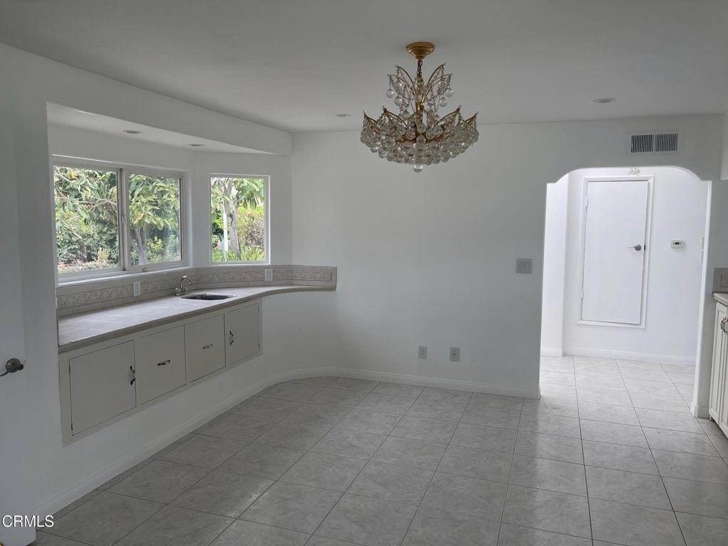 1148 Colina Vista - Photo 3