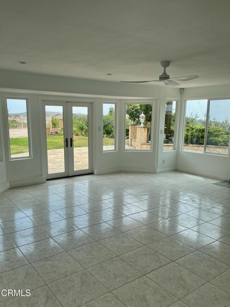 1148 Colina Vista - Photo 14