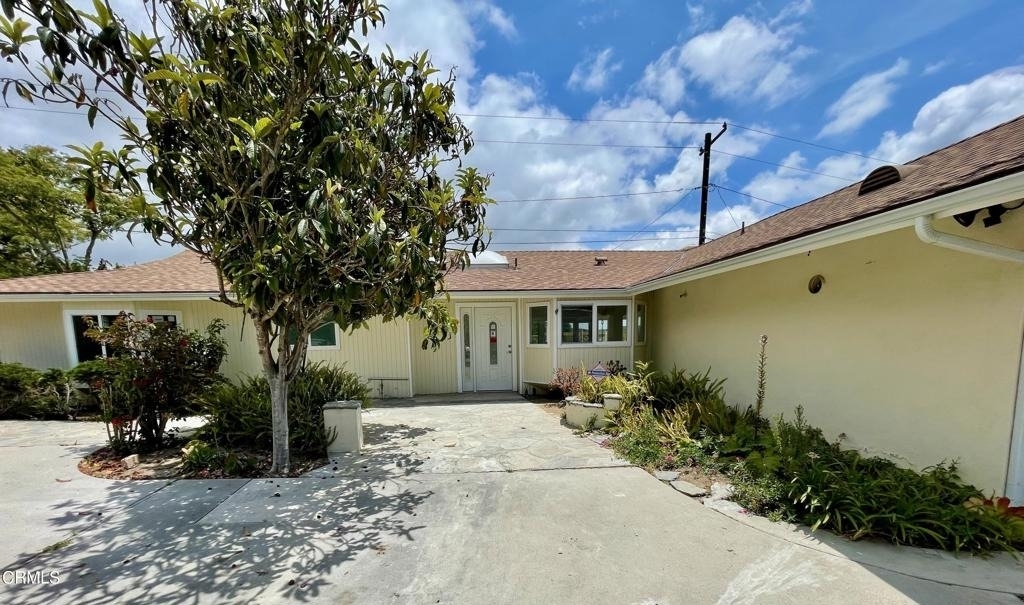 1148 Colina Vista - Photo 1